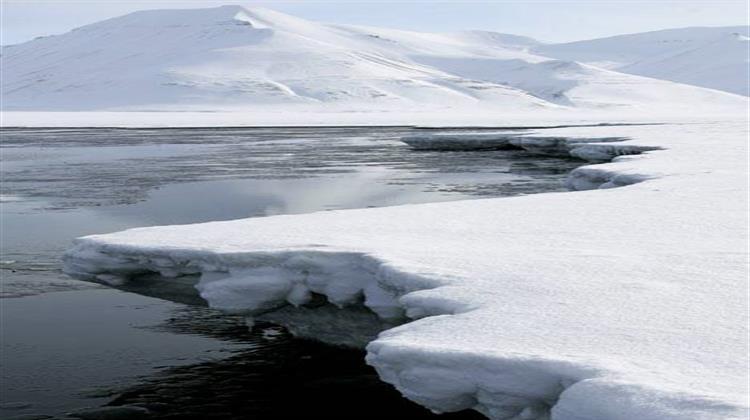 Παγοθραυστικά για τη Μεταφορά LNG Στέλνουν Κίνα και Ιαπωνία στην Αρκτική